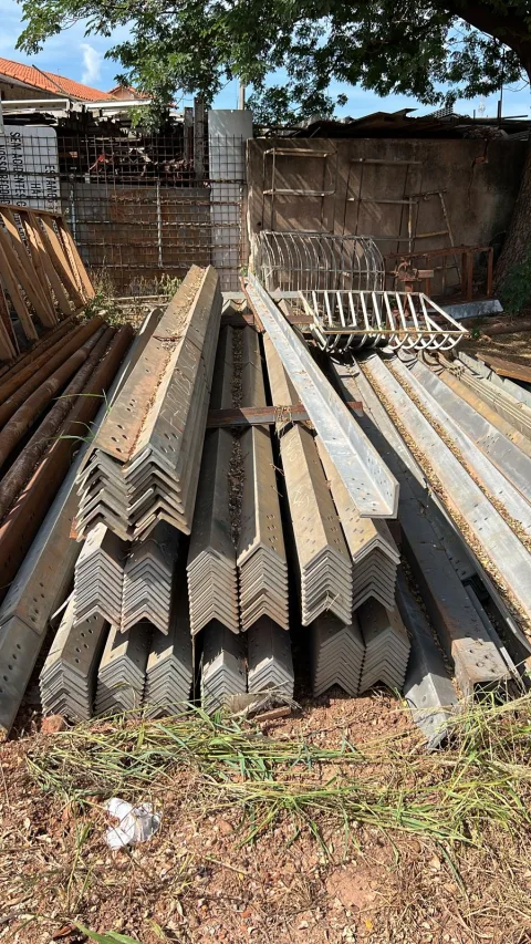 Cantoneira galvanizada