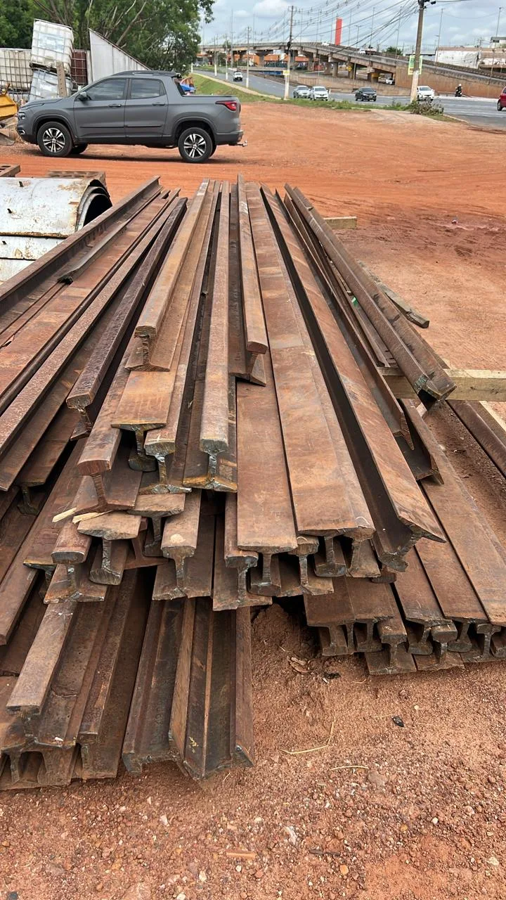Trilho de trem TR 37